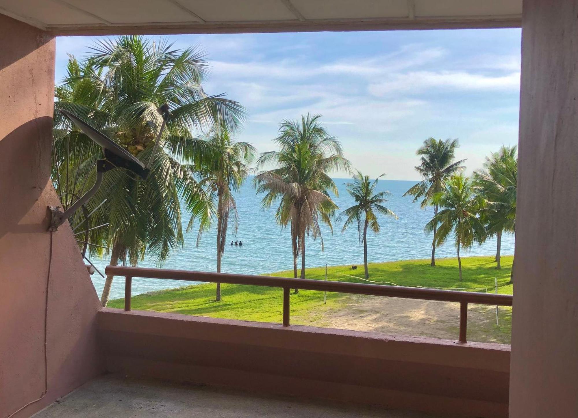 Pd Infront Seaview Daire Port Dickson Dış mekan fotoğraf